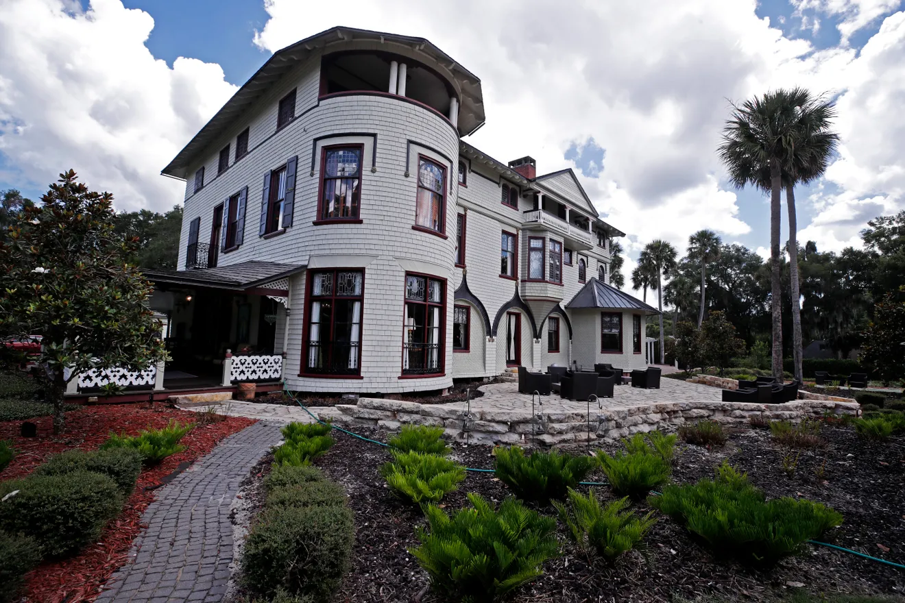 End of an era: Stetson Mansion's historic tours of DeLand home ending this spring